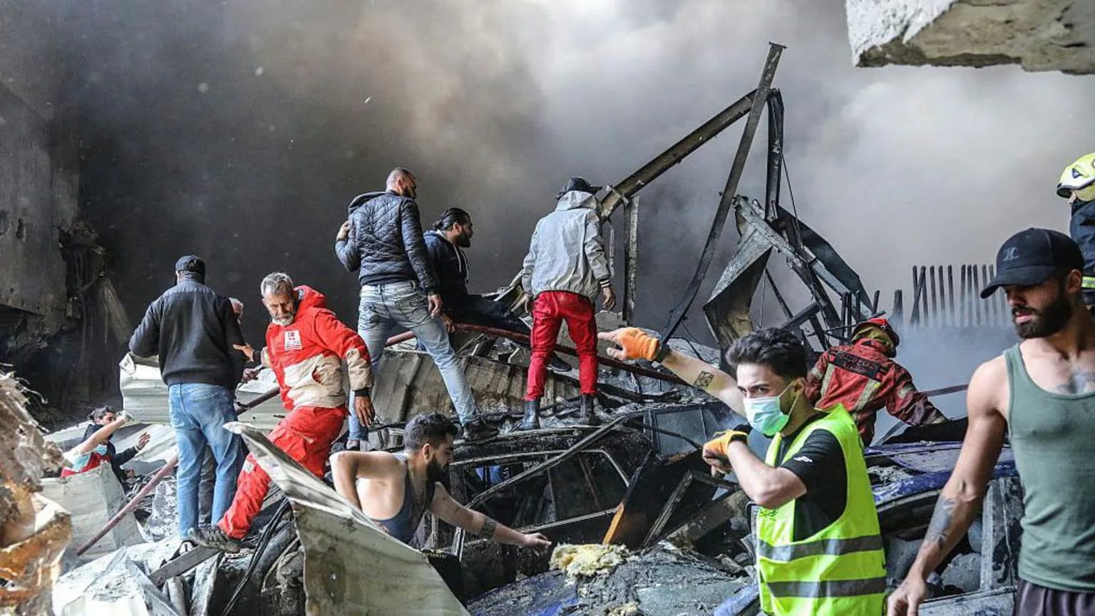 Trump says Iran’s handling of Strait of Hormuz is ‘not the agreement we have’US President Donald Trump has accused Iran of doing a “very poor job” in its handling of oil passing through the pivotal Strait of Hormuz,