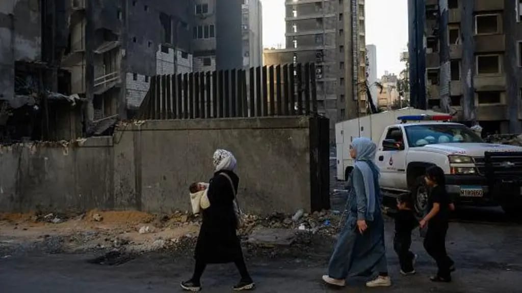 Trump says Israel-Lebanon ceasefire extended by three weeks, but he won’t ‘rush’ Iran deal US President Donald Trump says the Israel-Lebanon ceasefire will be extended by three weeks after talks at the White House – here’s a recap